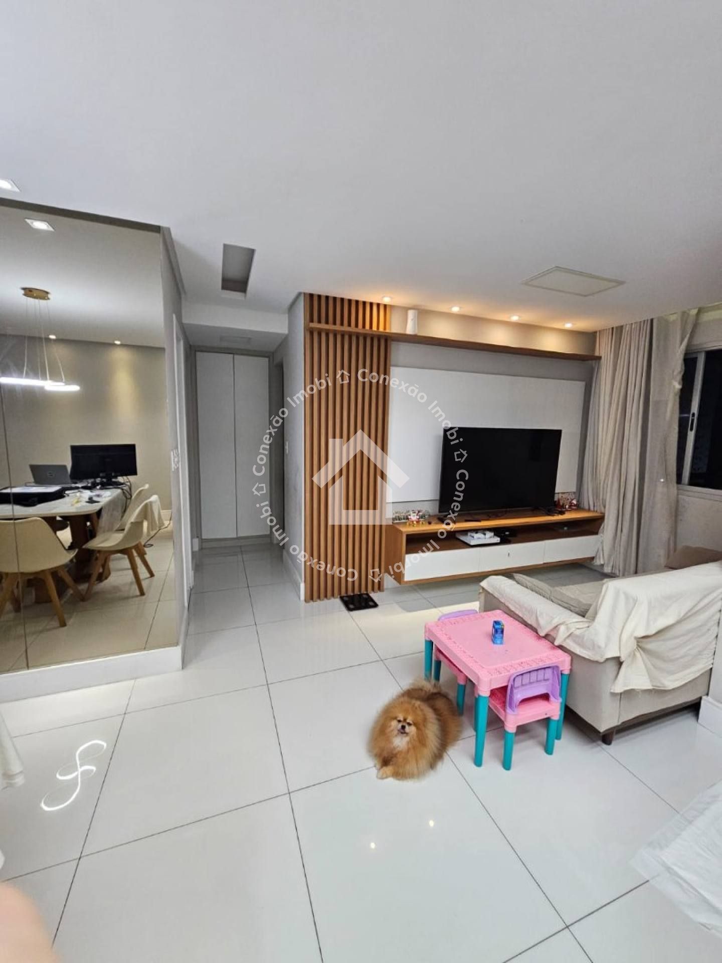 Apartamento à venda no Condomínio Villa Astúrias no Bairro Jabotiana / Santa Lúcia com 3 Quartos, 1 Suíte