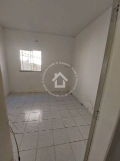 Casa Ampla com Quintal Grande à venda no Conjunto Dom Pedro II | 03 quartos