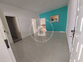 Casa Ampla com Quintal Grande à venda no Conjunto Dom Pedro II | 03 quartos