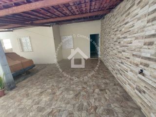 Casa Ampla com Quintal Grande à venda no Conjunto Dom Pedro II | 03 quartos