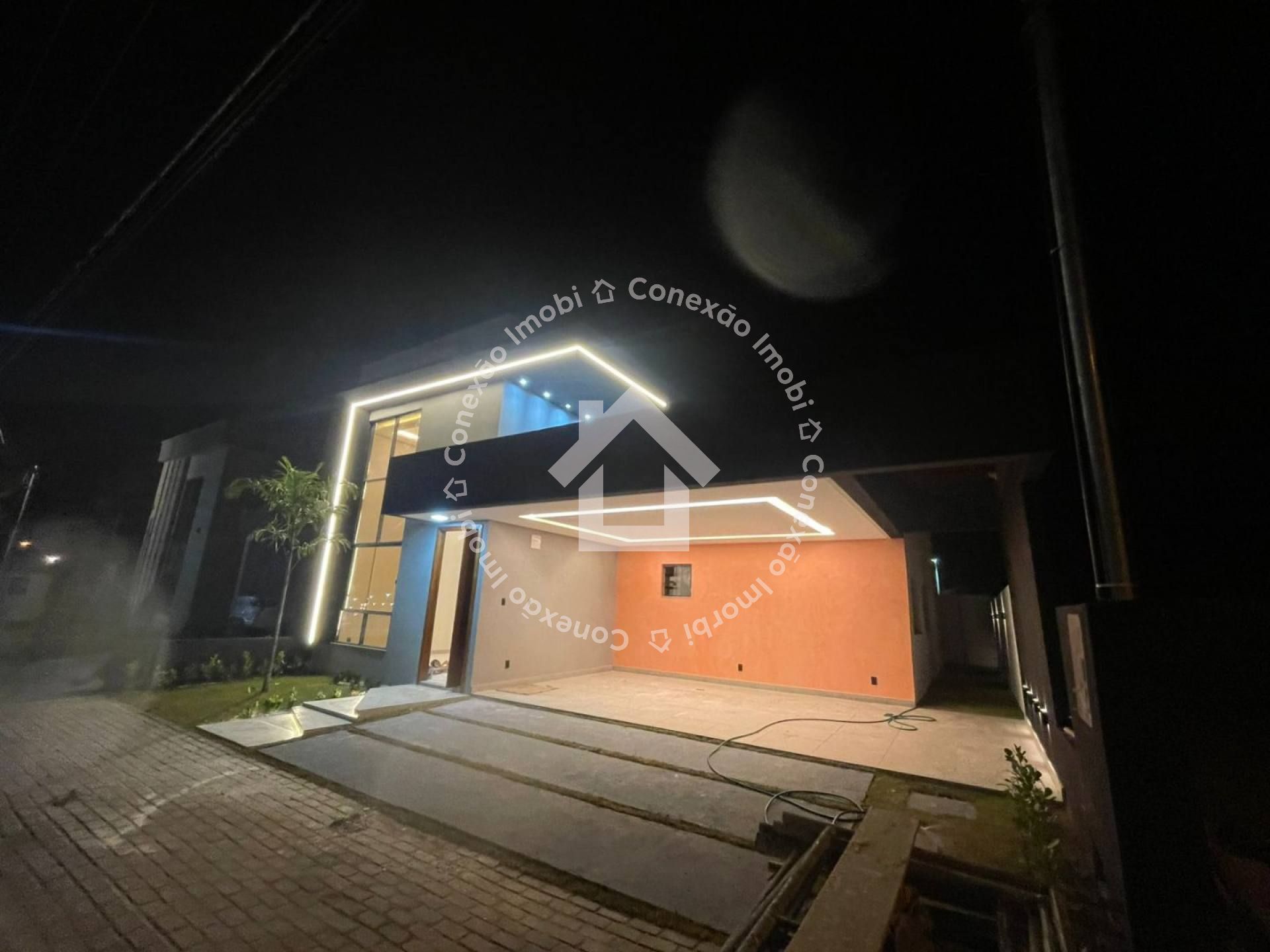 Casa com piscina no Maluí Residence na Barra dos Coqueiros