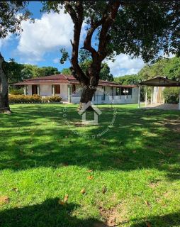 Chácara à venda em São Cristóvão