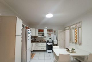 Casa na Coroa do Meio