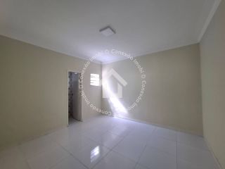 Casa Triplex com piscina privativa e área gourmet à venda na Farolândia – Próxima à UNIT