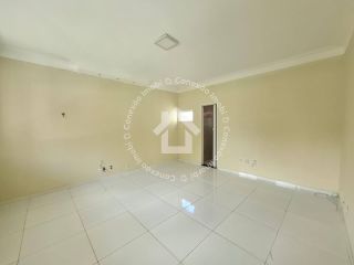 Casa Triplex com piscina privativa e área gourmet à venda na Farolândia – Próxima à UNIT