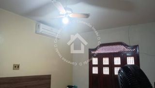 Casa Duplex à Venda na Farolândia | 3 Quartos e Rua Tranquila