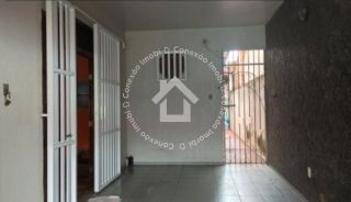 Casa Duplex à Venda na Farolândia | 3 Quartos e Rua Tranquila