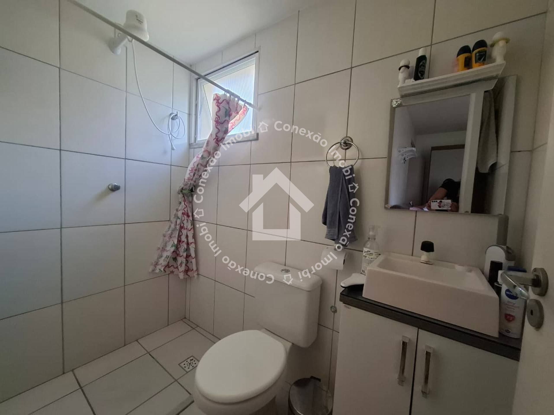 Apartamento à venda no Condomínio Vida Bela Clube - Bairro Marivan | 02 quartos sendo 1 suíte