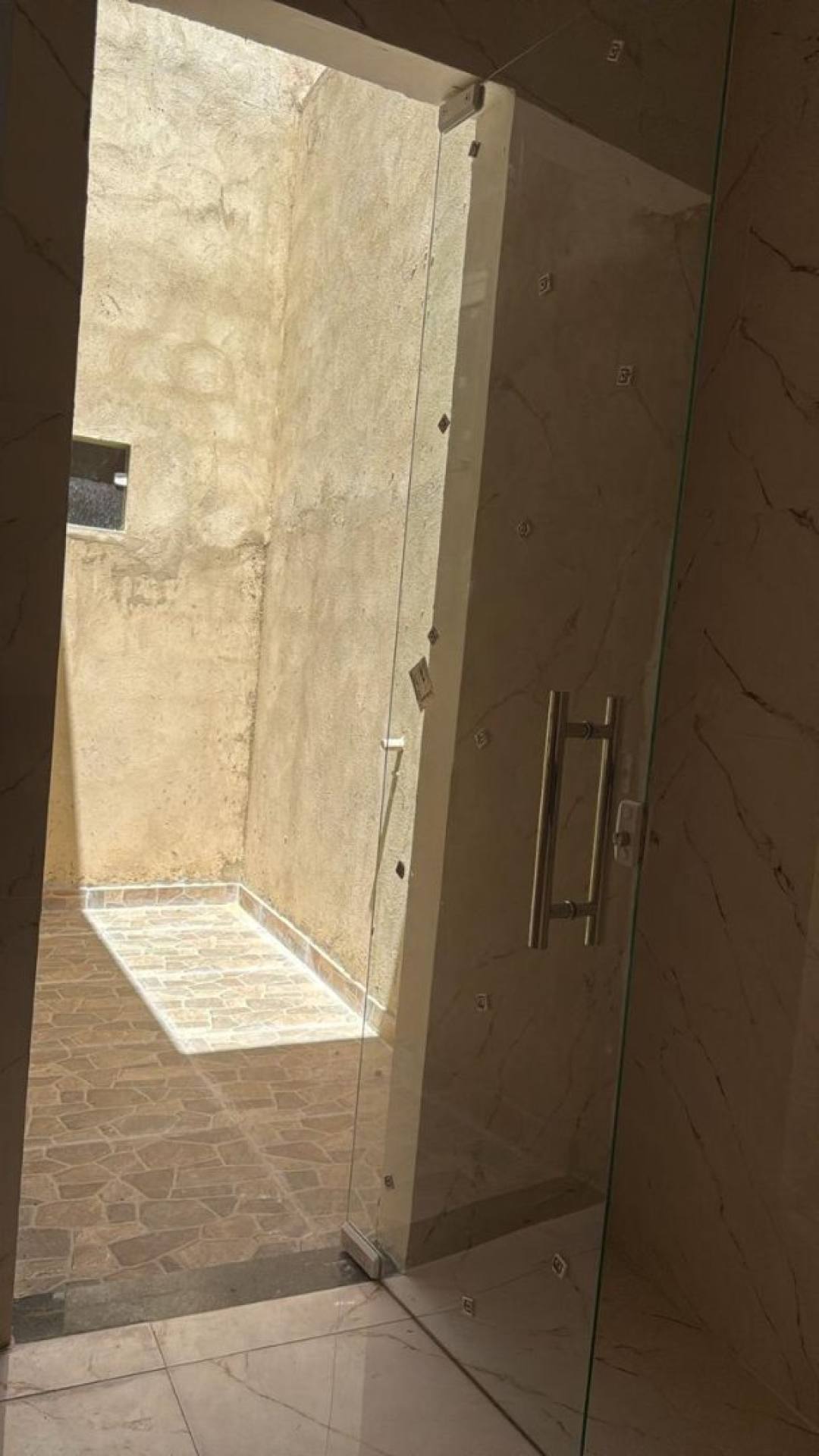 Casa à venda no Mosqueiro com piscina, 3 quartos com garagem para 3 carros - Conforto e lazer para sua família