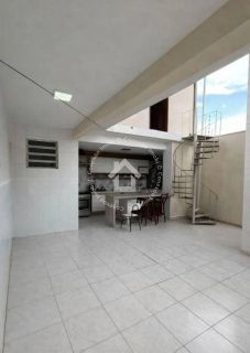 Casa à venda no bairro Jabotiana com 3 quartos sendo 1 suíte