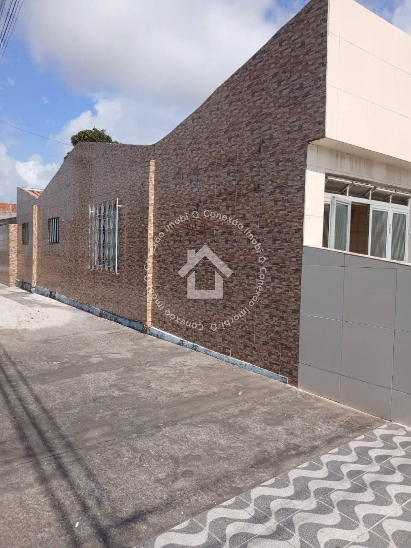 Casa à venda no bairro José Conrado de Araujo | 03 quartos