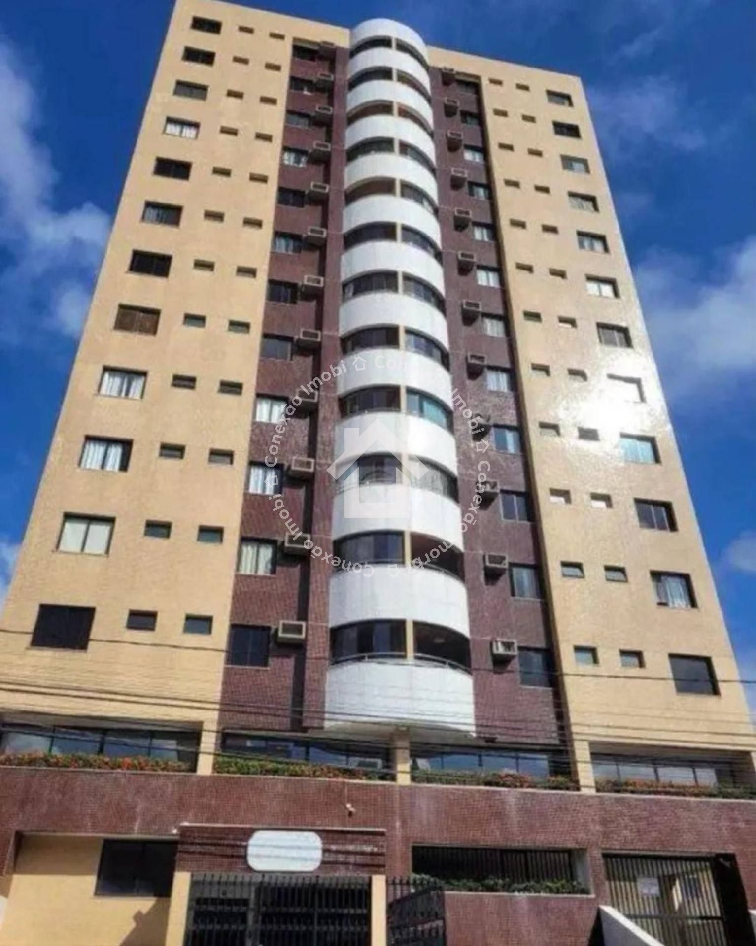 Apartamento à venda no Bairro São José - Edifício Otávio Soares Filho | 3 quartos 1 suíte | 2 vagas de garagem