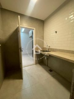 Casa para Alugar no Terras Alphaville 1 | 3 Quartos, Suíte com Closet e Escritório, Piscina e Área Gourmet