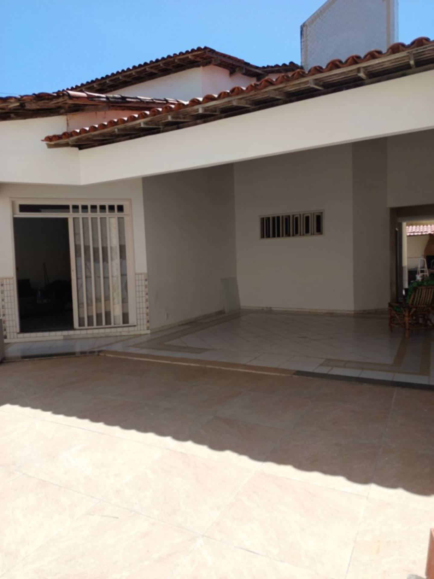 Casa Duplex à Venda no Bairro Coroa do Meio | 3 Suítes, 142m², Próxima à Praia, Aracaju