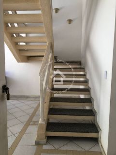 Casa Duplex à Venda na Coroa do Meio | 3 Suítes, 142m², Próxima à Praia
