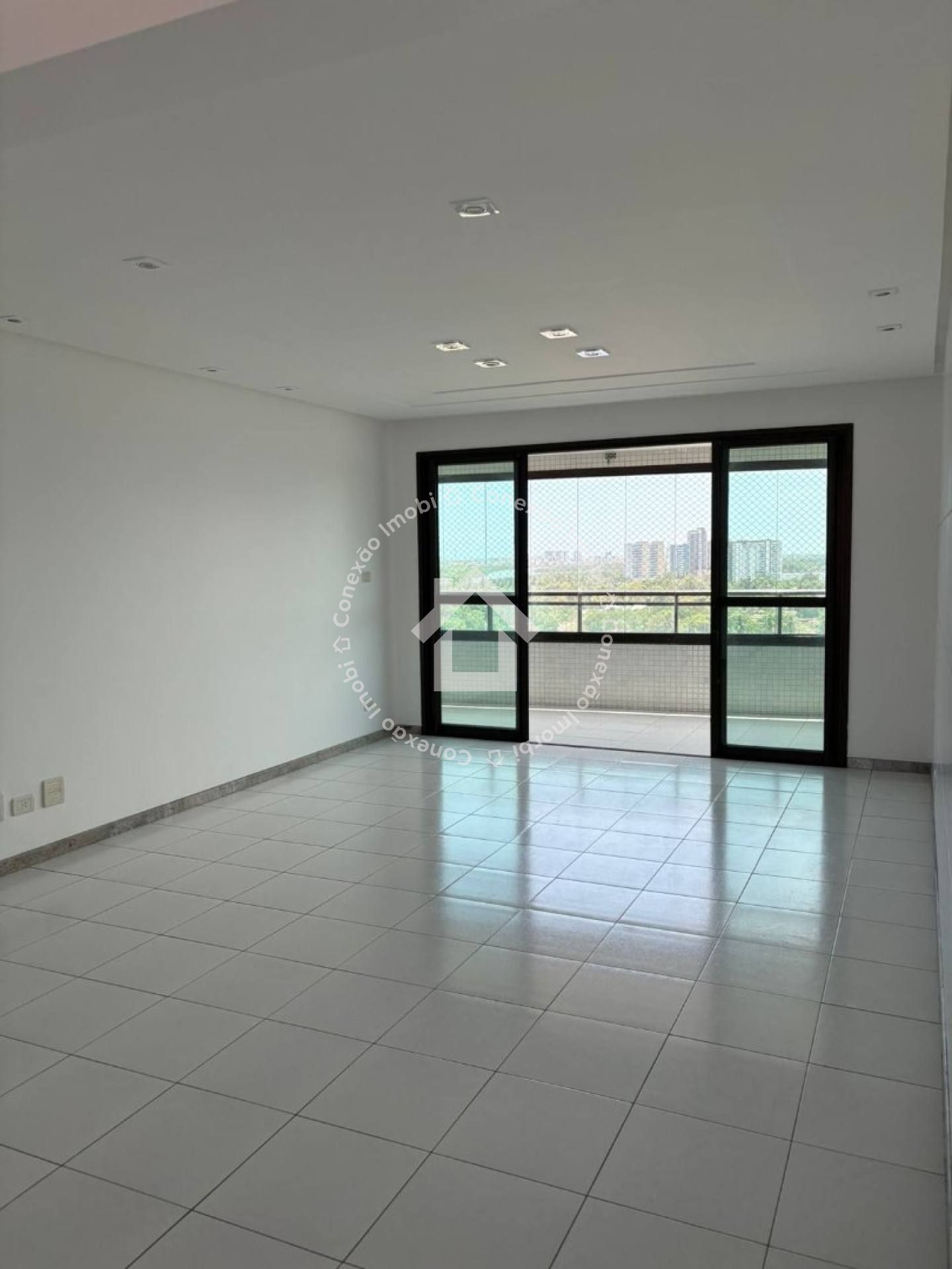 Mansão Gentil Barbosa  à Venda no Bairro Jardins | 4 Suítes, 195m², Alto Padrão na Área Mais Nobre de Aracaju