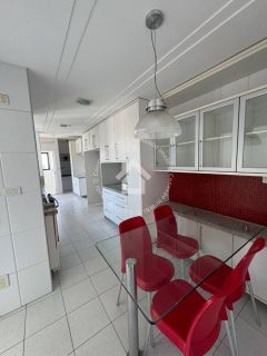 Mansão Gentil Barbosa  à Venda no Bairro Jardins | 4 Suítes, 195m² e Alto Padrão na Área Mais Nobre de Aracaju