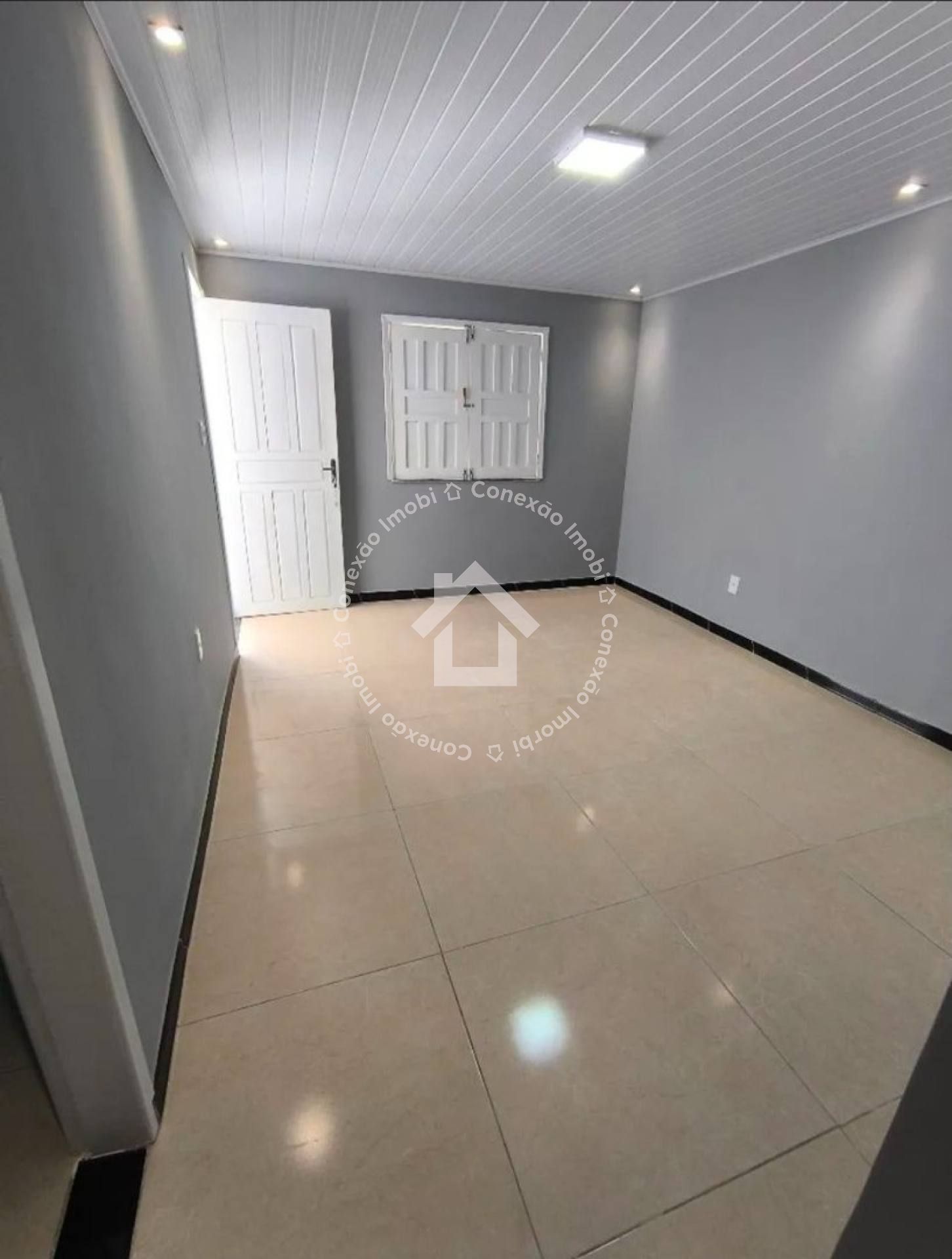 Casa Reformada à Venda no Marcos Freire I – Nossa Senhora do Socorro | 3 Quartos