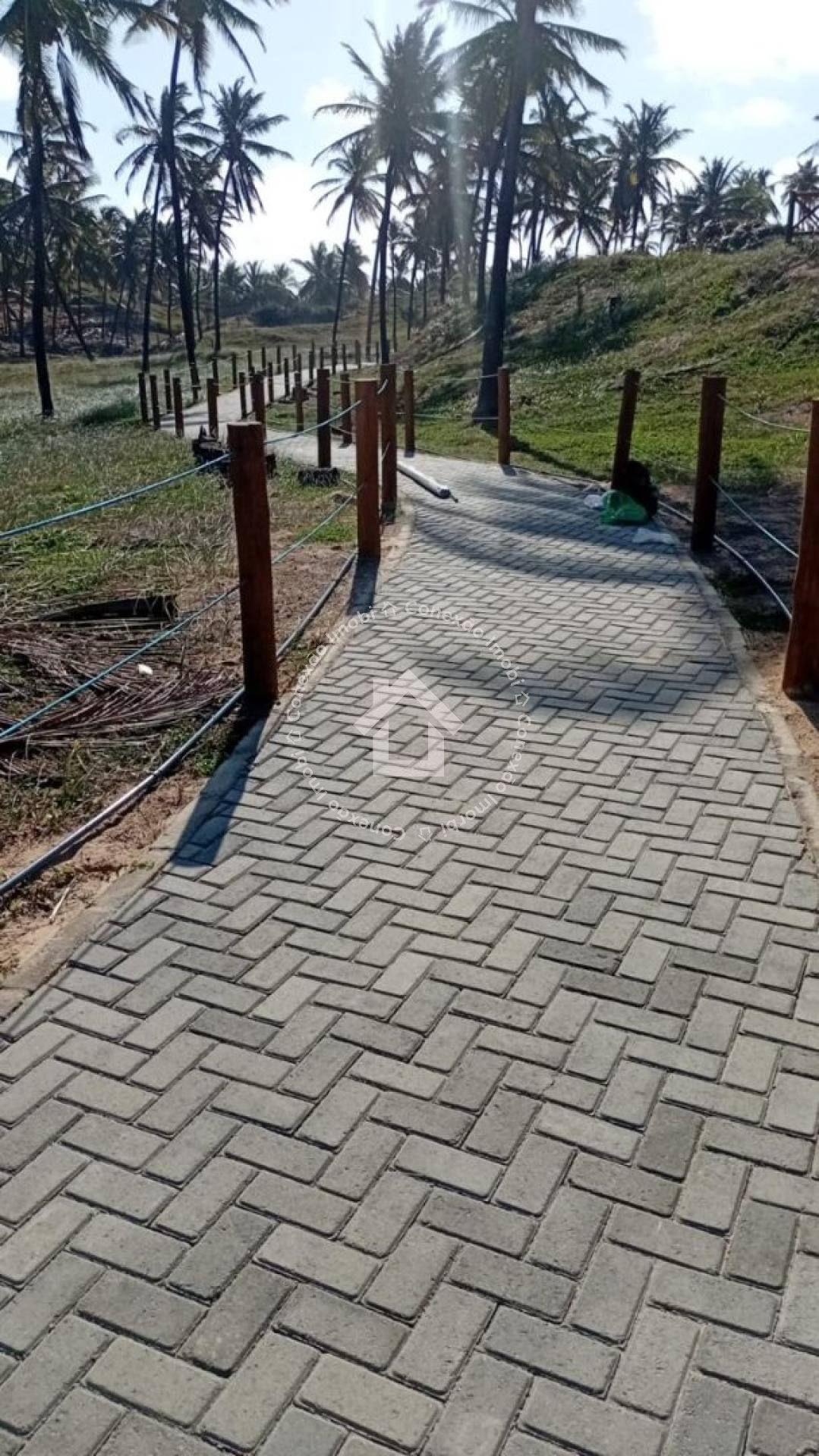 Lote com Vista para o Mar à Venda no Condomínio Mares Maluí na Barra dos Coqueiros – 200m² com Acesso à Praia