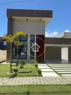 Casa à Venda no Terras Alphaville I – 3 Suítes | 300m² | 4 Vagas