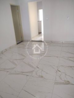 Casa Reformada à Venda no Bairro Luzia – 5 Quartos | 3 Suítes | Próxima à Av. Adélia Franco