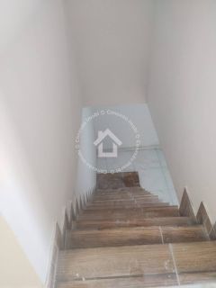 Casa Reformada à Venda no Bairro Luzia – 5 Quartos | 3 Suítes | Próxima à Av. Adélia Franco