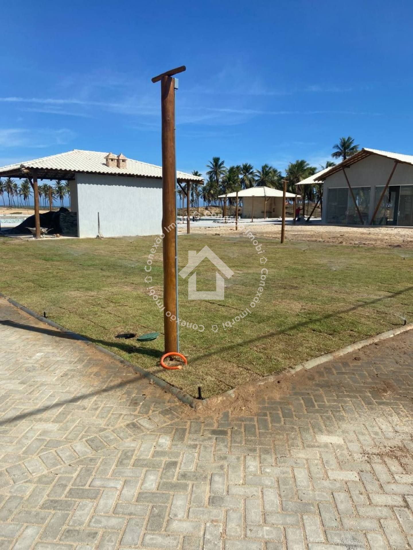 Lote à Venda no Condomínio Malibu Beach na Barra dos Coqueiros | Área de Lazer Completa (213,53 m²)