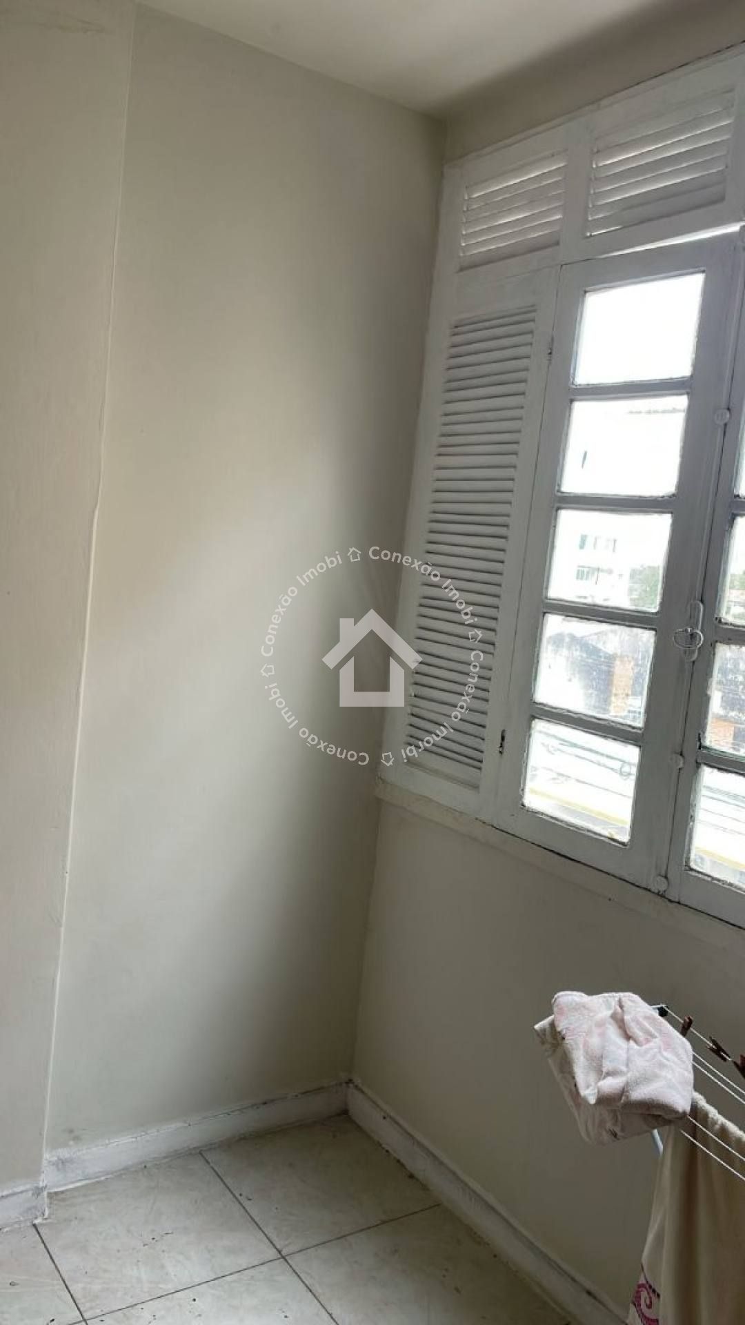 Apartamento à Venda no Condomínio Maria Cristina - Bairro São José | 2 Quartos, Ótima Localização