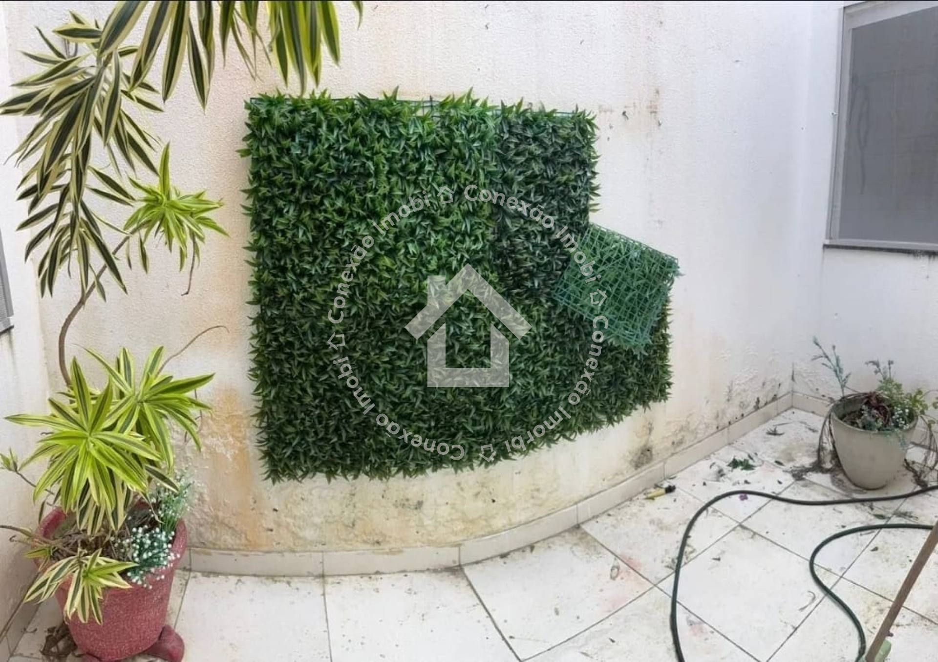 Casa à venda no Bairro Mosqueiro | 3 Quartos com Suíte, Piscina, Área Gourmet e Garagem para 3 Carros