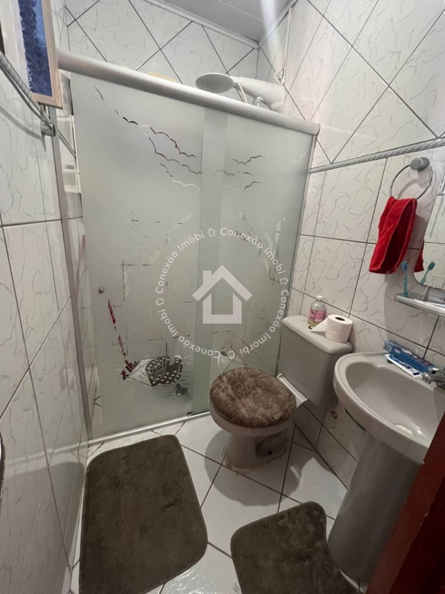 Casa Ampla à Venda no Conjunto Orlando Dantas | 6 Quartos e Duas Residências Independentes