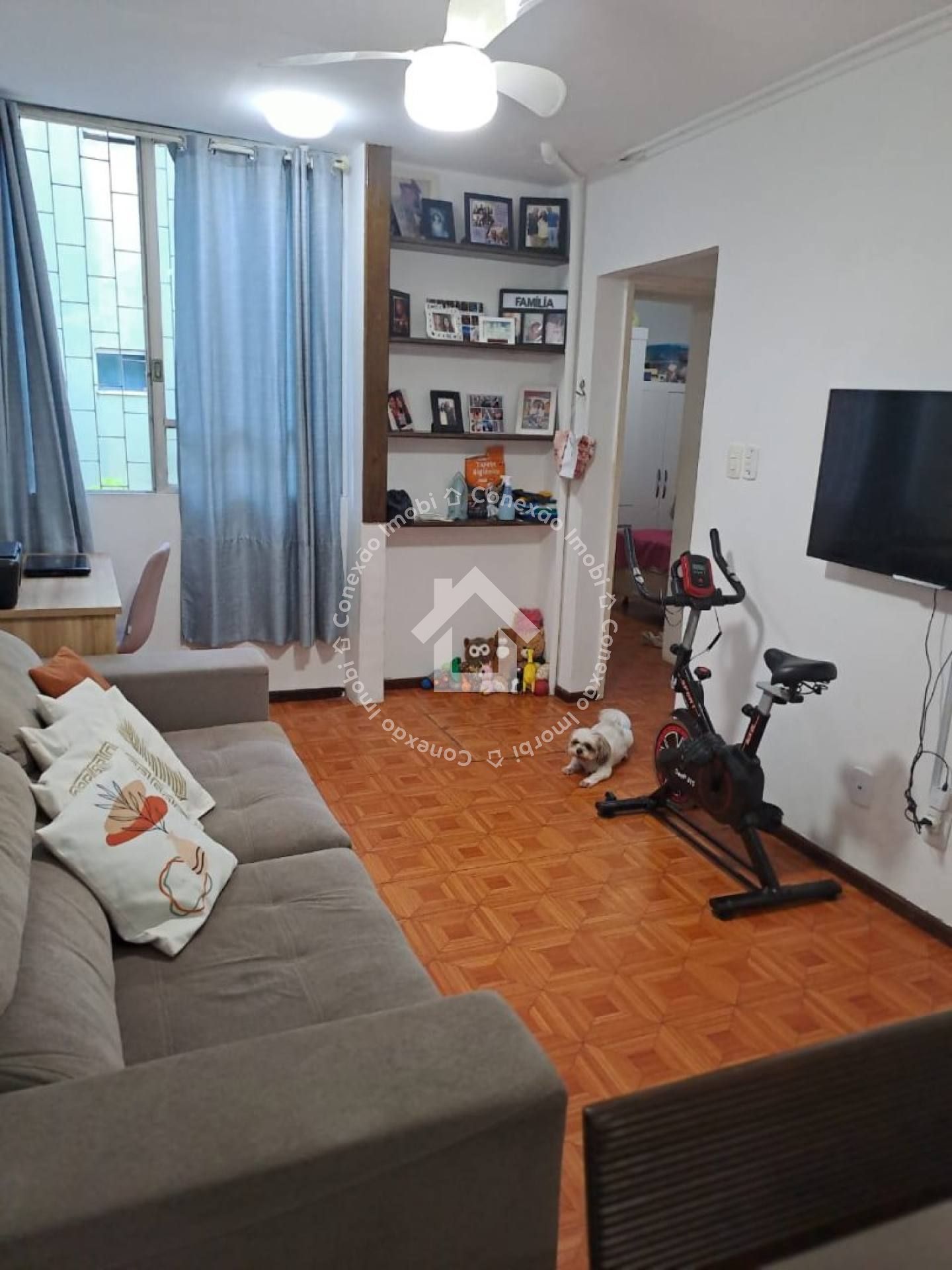 Apartamento à venda no Condomínio Solares no Bairro Grageru | 2 quartos, 2 banheiros e localização privilegiada