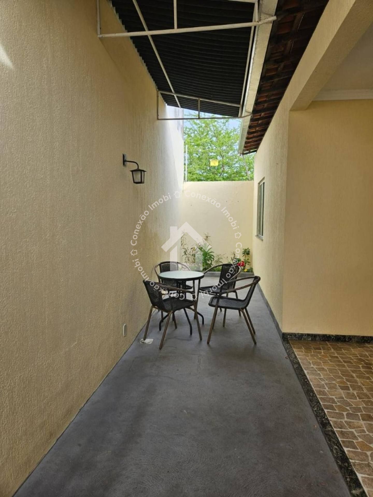 Casa Térrea à venda na Atalaia | 3 Quartos com Suíte e Home Office