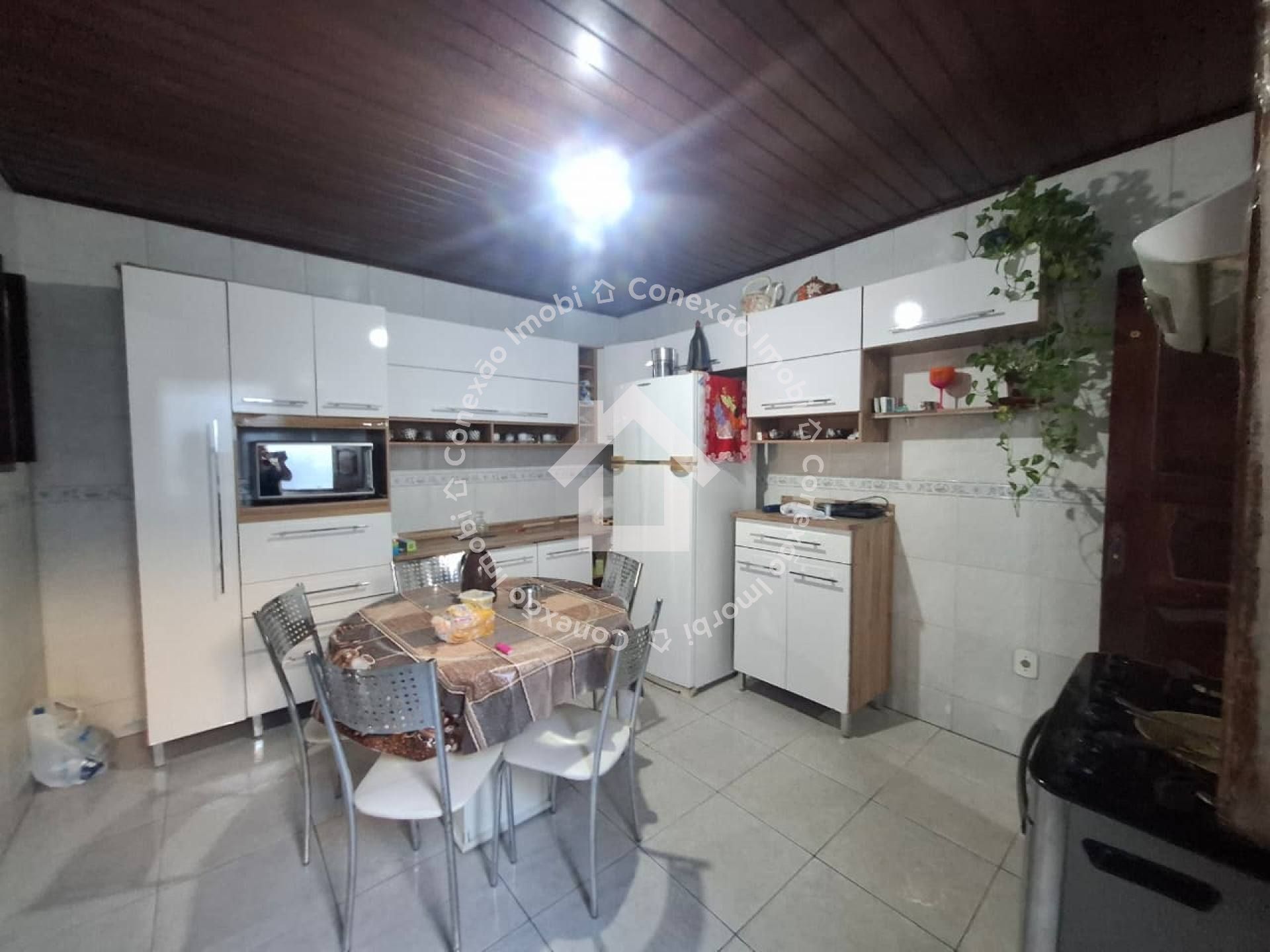 Casa à venda com 3 Quartos e Suíte à Venda Próximo ao Mini Shopping São Braz - Localização Estratégica