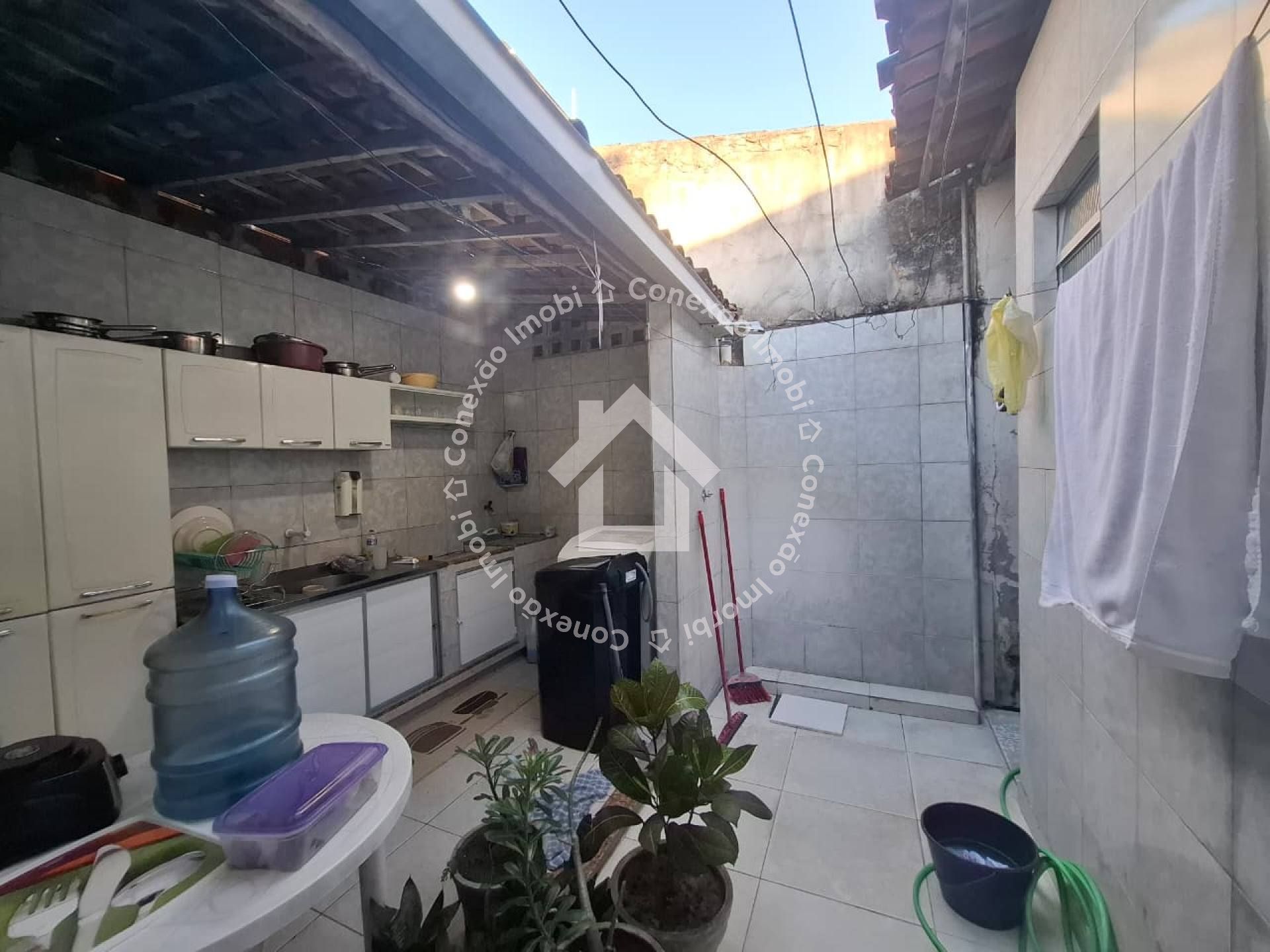 Casa à venda com 3 Quartos e Suíte à Venda Próximo ao Mini Shopping São Braz - Localização Estratégica