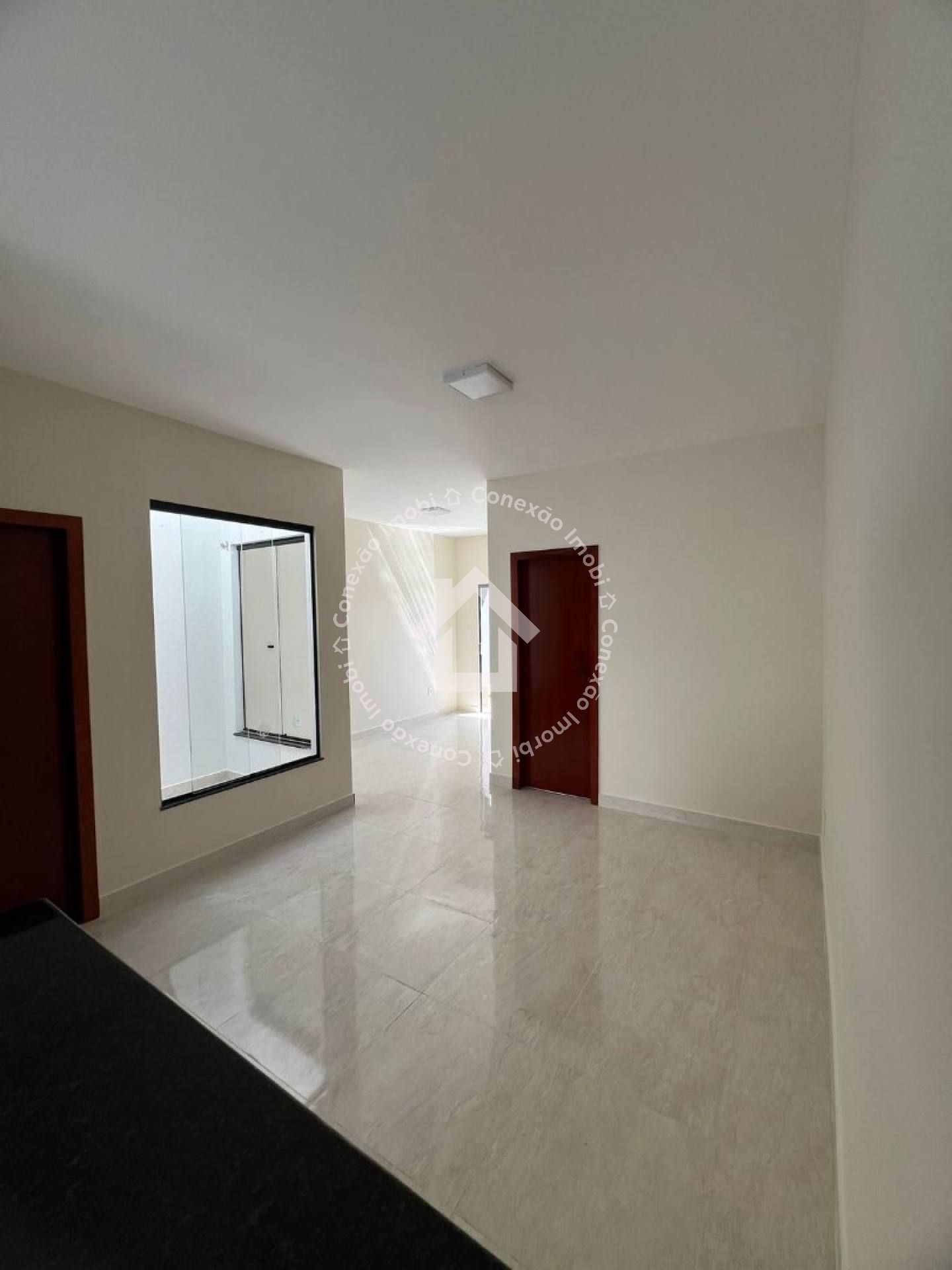 Casa recém-construída no Bairro Mosqueiro | 125m², 2 quartos, suíte e excelente aproveitamento de espaço