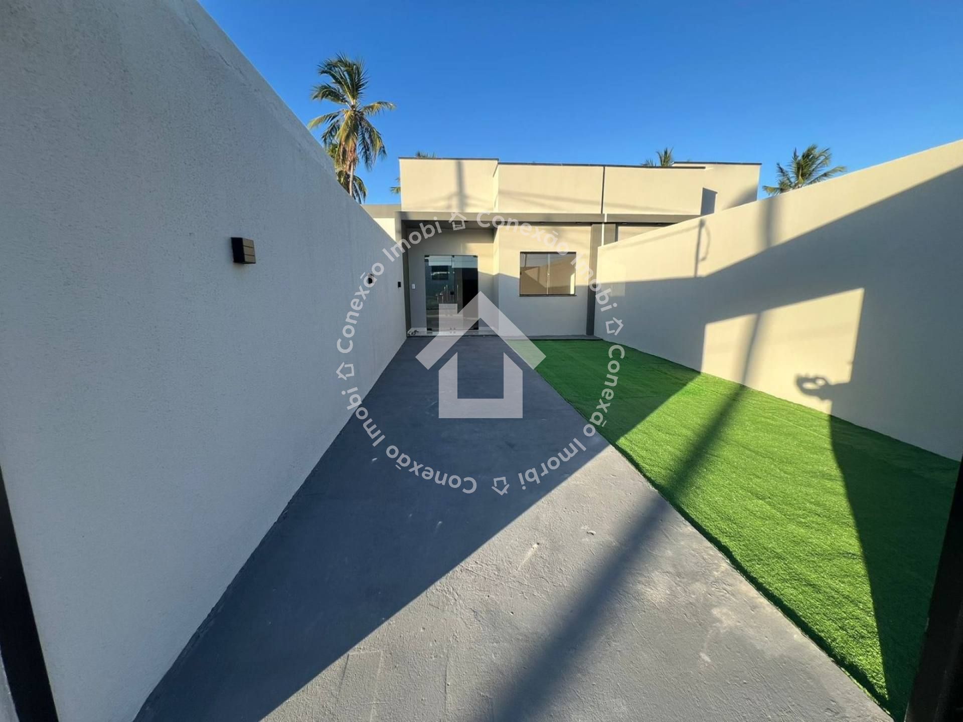 Casa recém-construída no Bairro Mosqueiro | 125m², 2 quartos, suíte e excelente aproveitamento de espaço