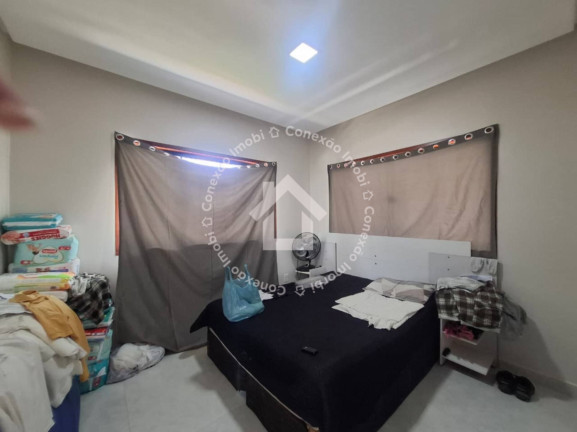 Casa em Condomínio Fechado no Haras Residence com Lazer Completo e Área Verde