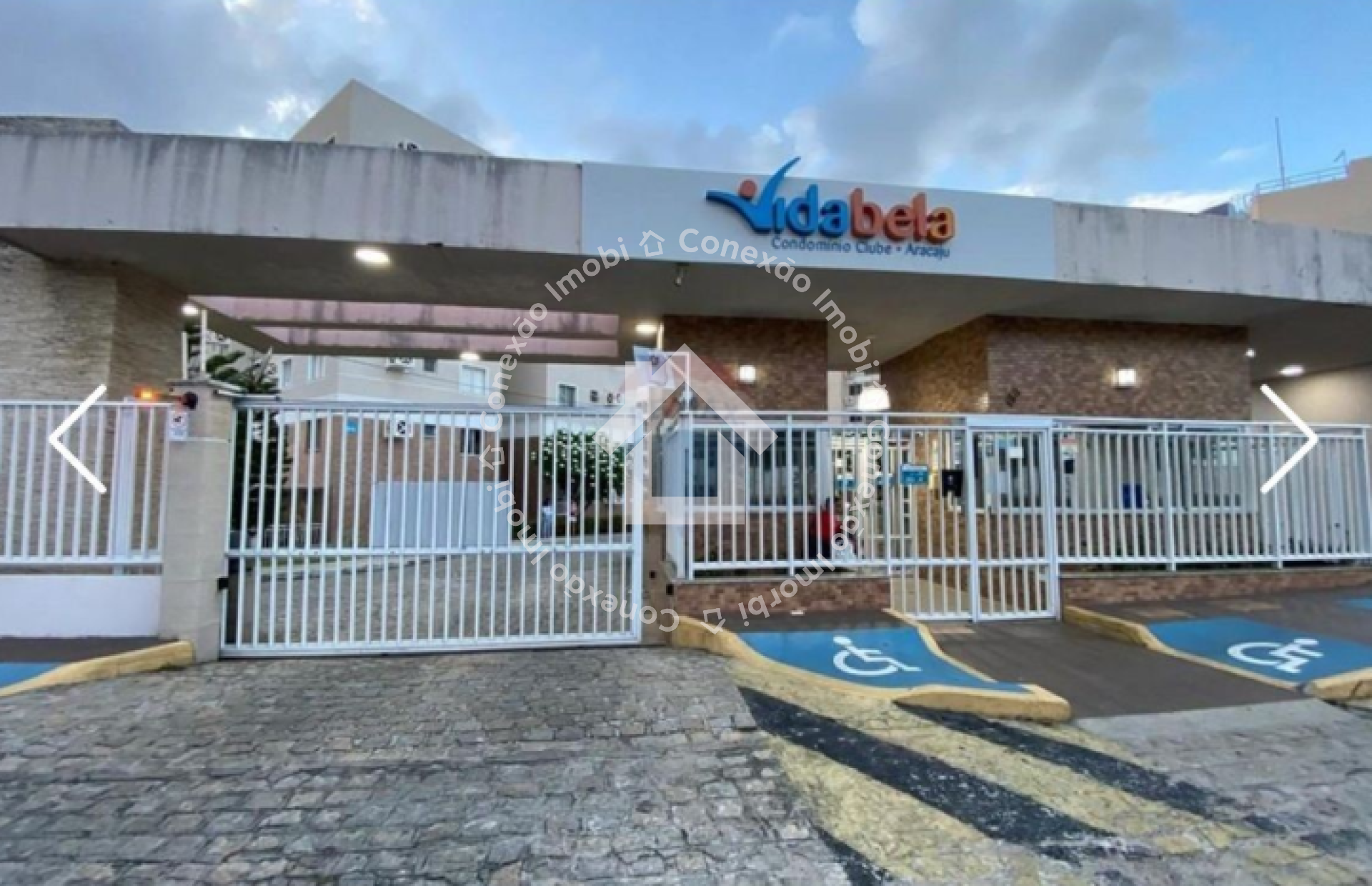 Apartamento térreo à venda no Condomínio Vida Bela em Aracaju com 2 quartos, suíte e condomínio clube