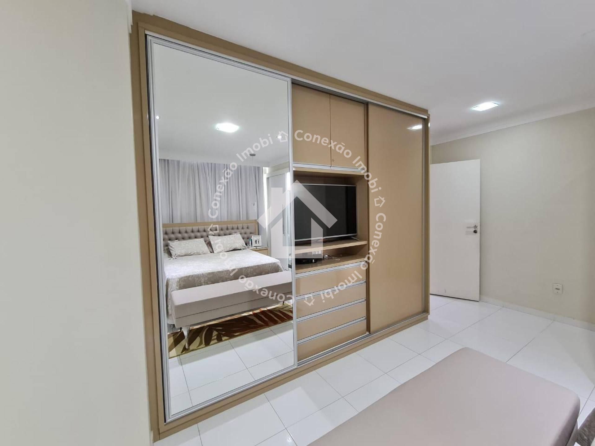 Aluguel de Casa Ampla com 2 pavimentos na Farolândia | Ideal para Família ou Home Office