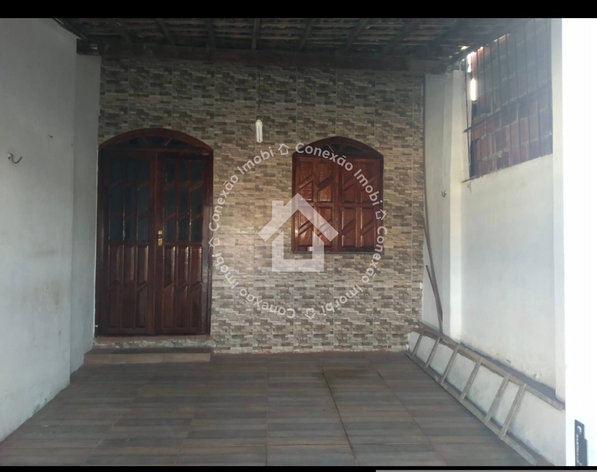 Duas Casas à venda no Marcos Freire II