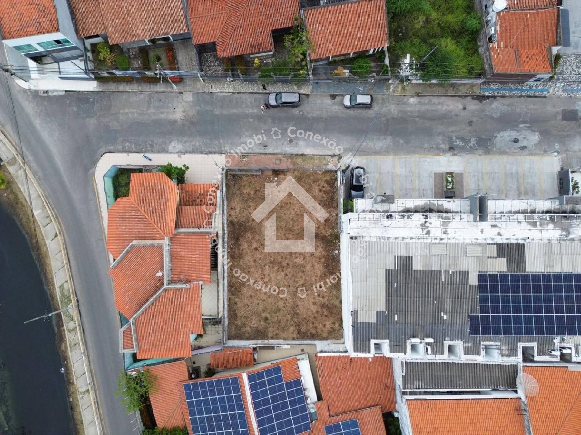Terreno 360m² no Gárcia com Projeto de Galeria em Região Estratégica