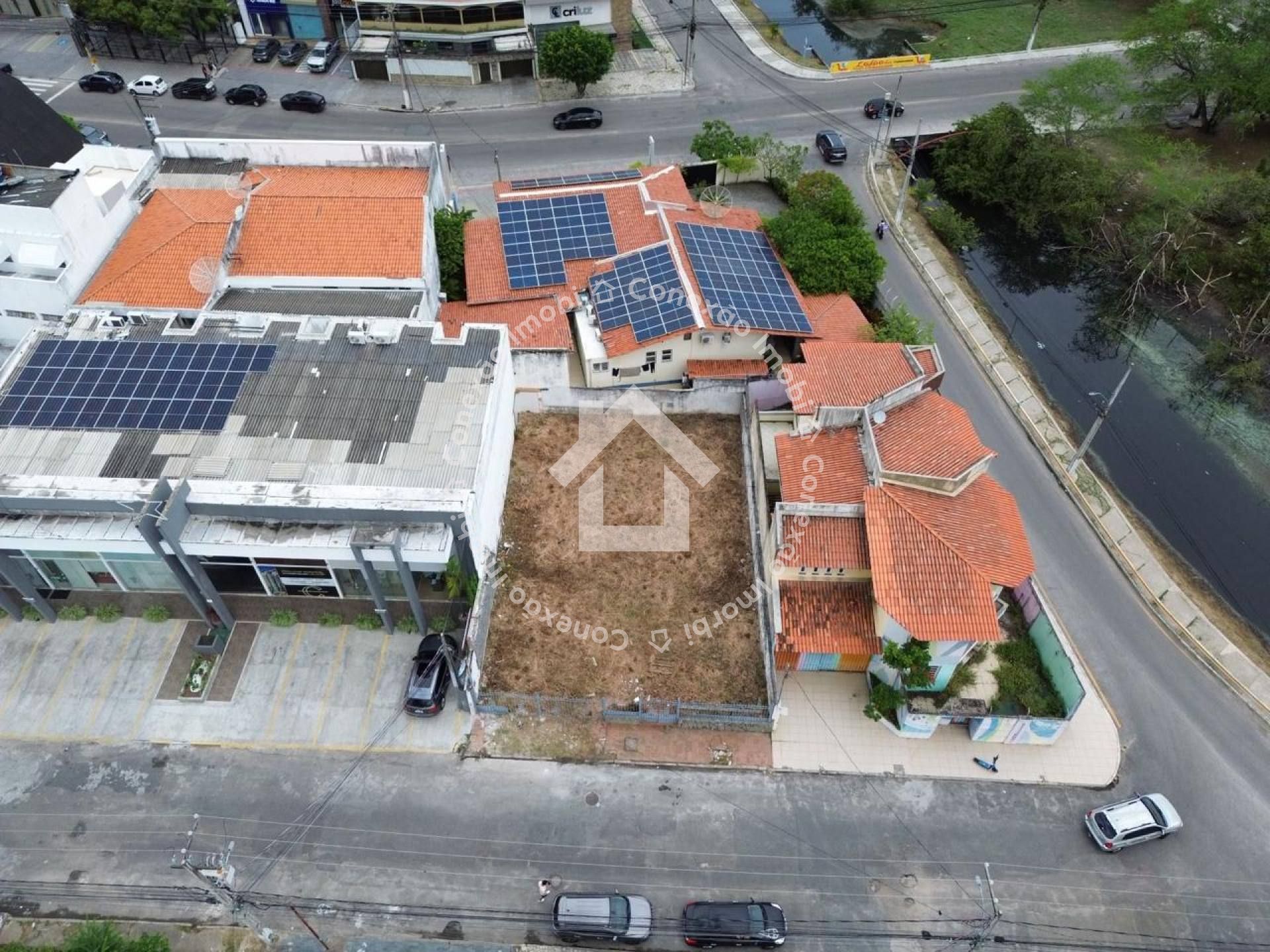 Terreno 360m² no Gárcia com Projeto de Galeria em Região Estratégica