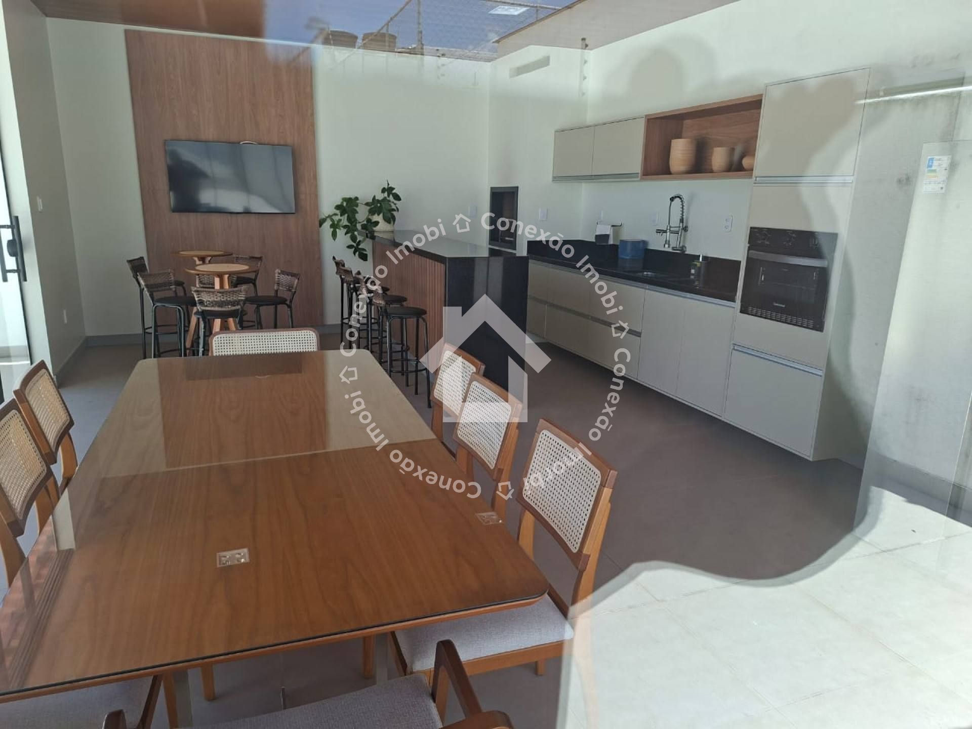 Apartamento à venda no Condomínio Adauto Nicolau bairro Grageru