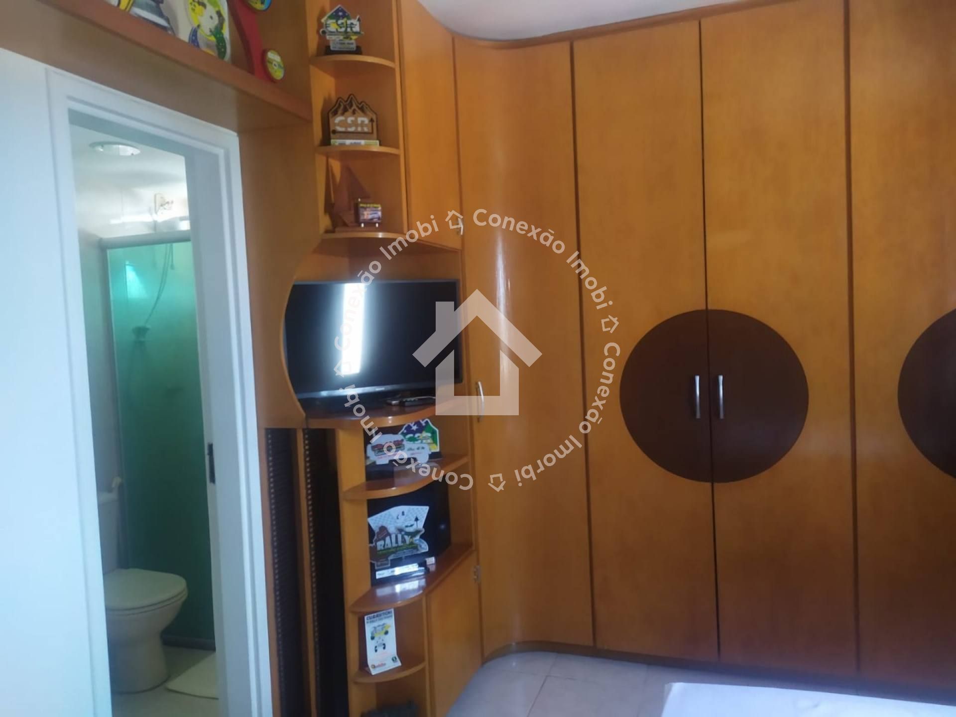 Apartamento à venda no Condomínio Adauto Nicolau bairro Grageru
