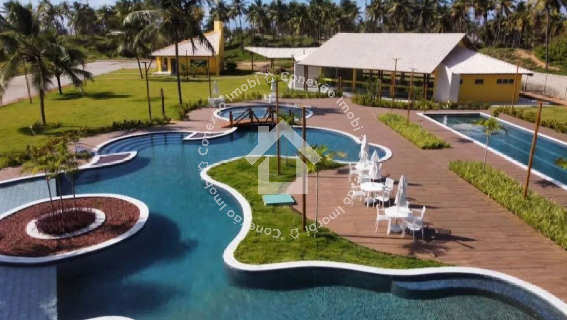 Lote à venda no Maluí Residence Barra dos Coqueiros com acesso privativo à praia e lazer completo