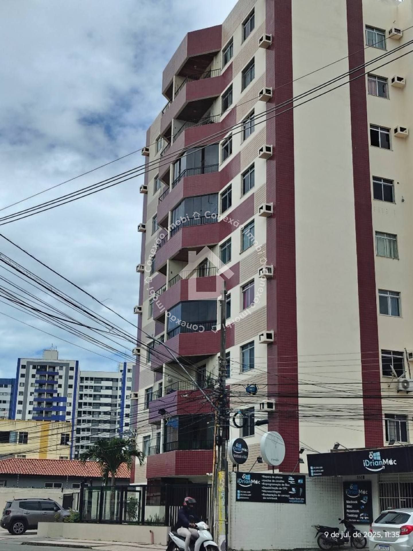 Apartamento no Condomínio Lausanne à venda em Aracaju Luzia