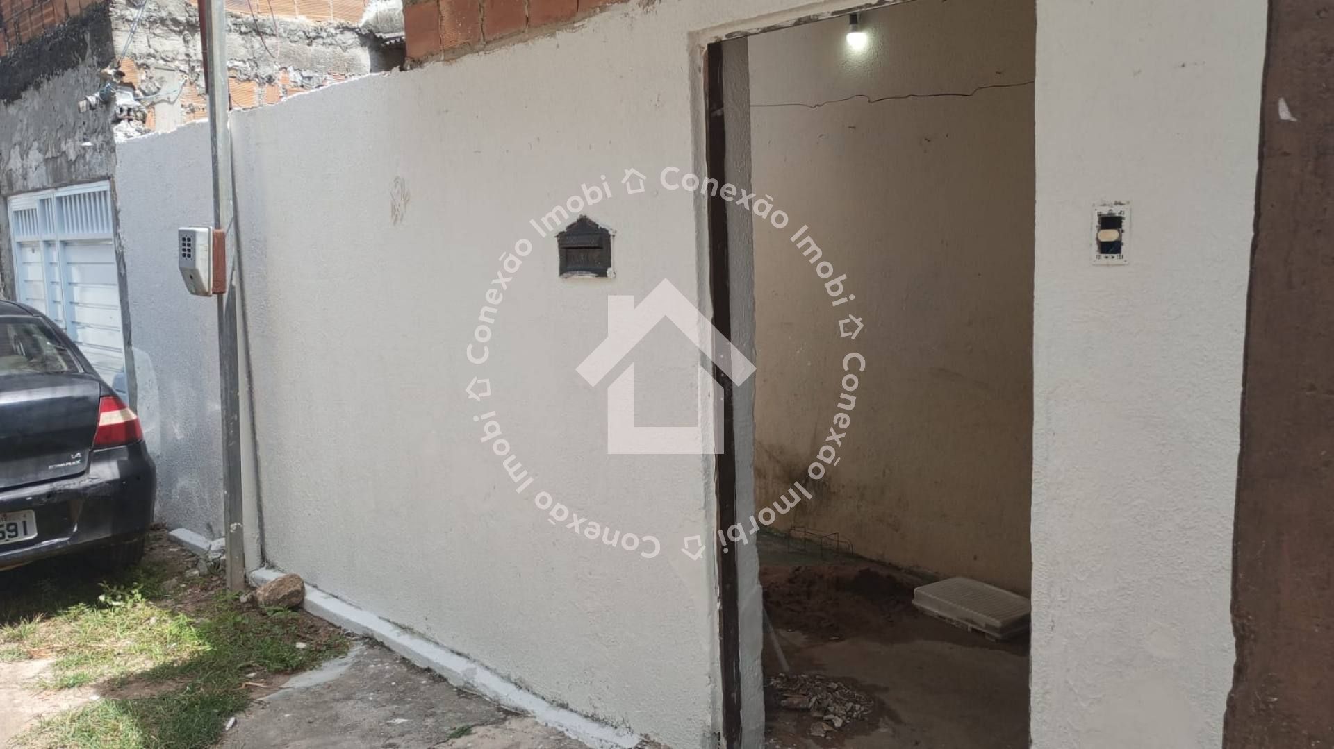 CASA À VENDA NO MARCOS FREIRE 3 COM 2 QUARTOS