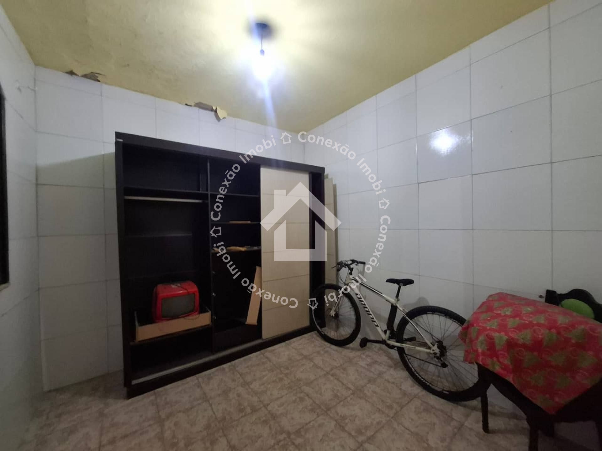 Casa Duplex à Venda no Siqueira Campos com 5 Quartos e 2 Vagas de Garagem