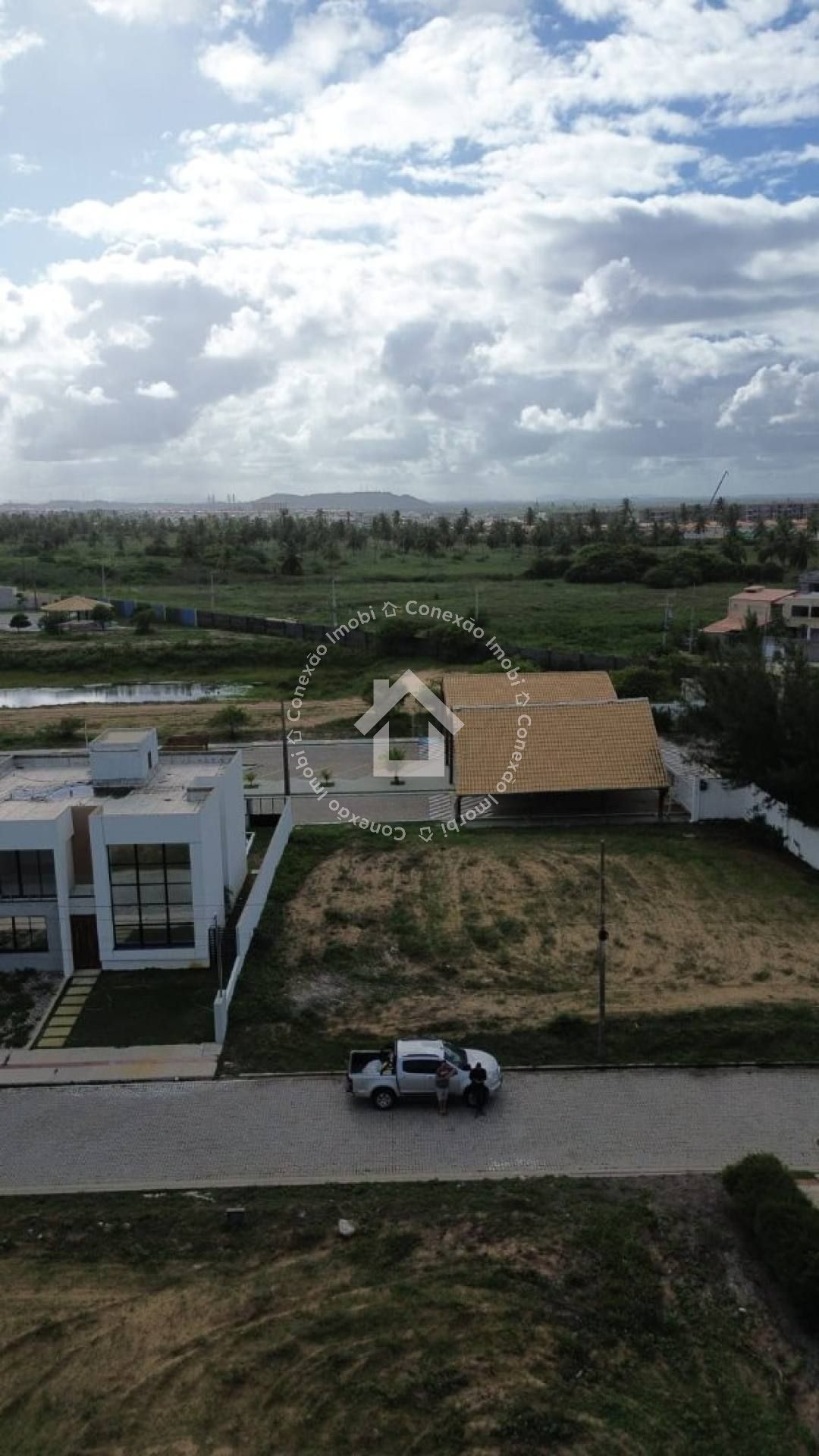 Terreno com 350m² à Venda no Condomínio Quintas da Barra, Sergipe