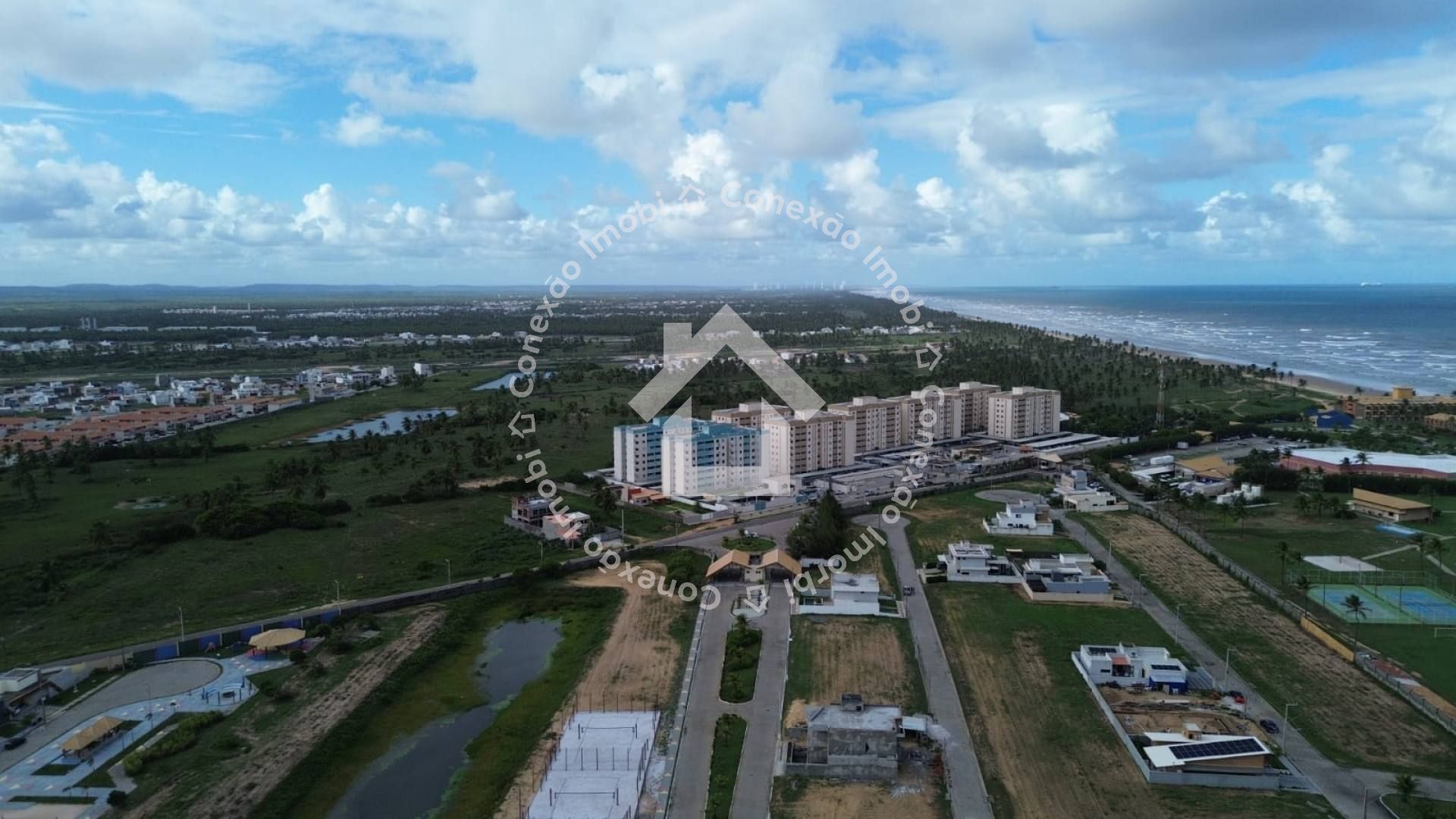 Terreno com 350m² à Venda no Condomínio Quintas da Barra, Sergipe